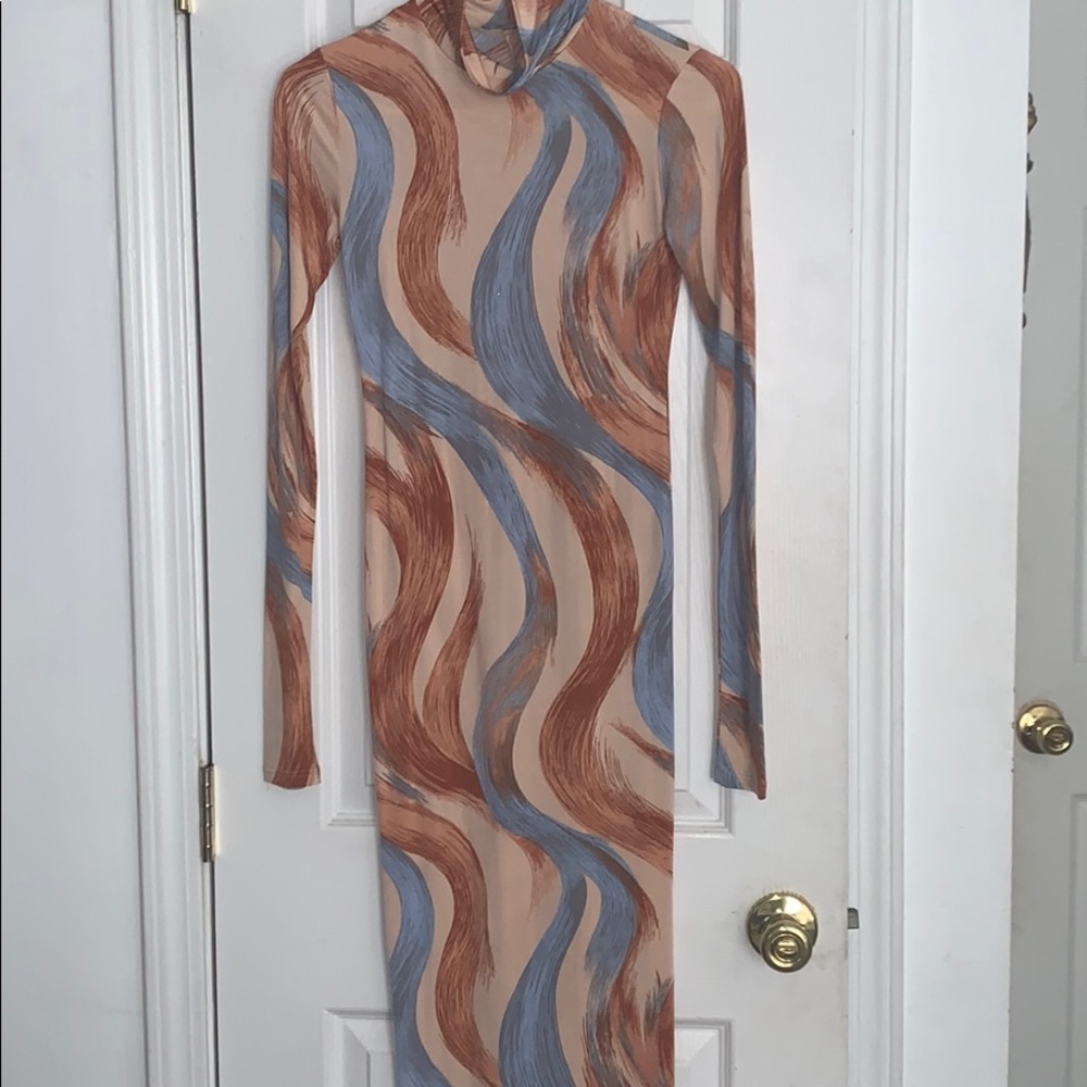 Fitted dress